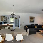 Sveti Kirin Villa *